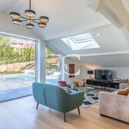 Easy Cles - 5 Bedrooms Heated Pool Ac Villa