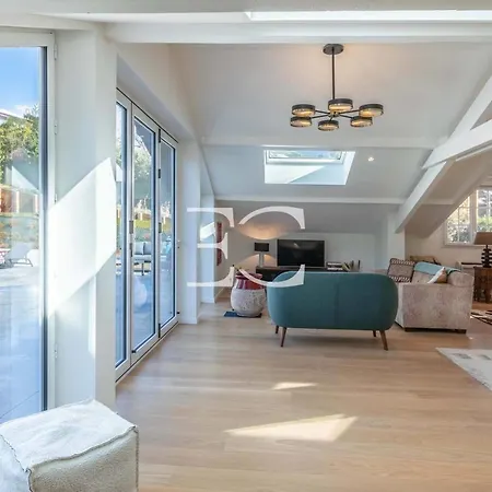 Villa Easy Cles - 5 Bedrooms Heated Pool Ac