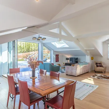 Villa Easy Cles - 5 Bedrooms Heated Pool Ac *